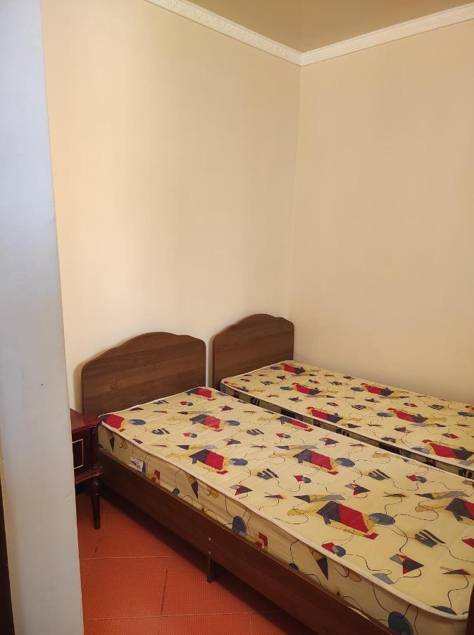 Hôtel Гостевой Дом Лума à Soukhoumi Extérieur photo